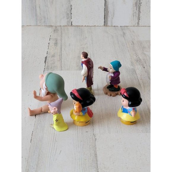 Disney Princess Snow White Prince Charming dwarves playset toy figure - Picture 8 of 11